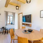 Lake Bled Apartments *