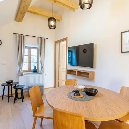 Lake Bled Apartments *