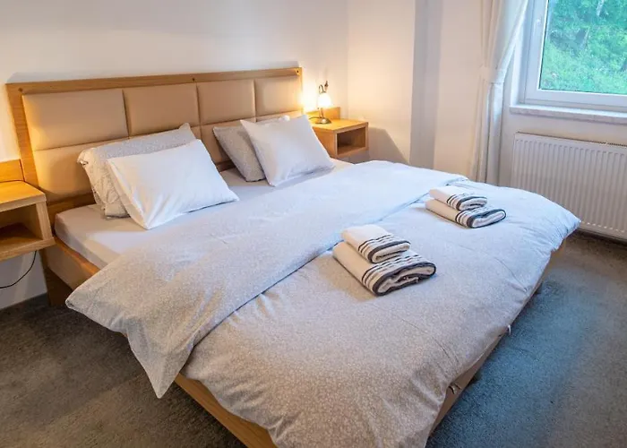 Lake Bled Apartments ブレッド