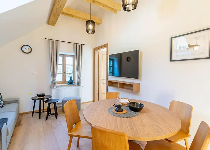 Lake Bled Apartments *